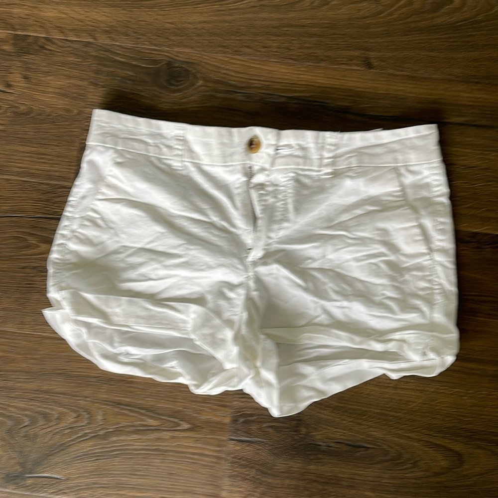 Size 10 White shorts